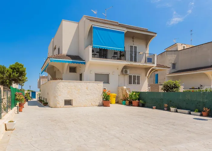 Apulia Blue Apartements &