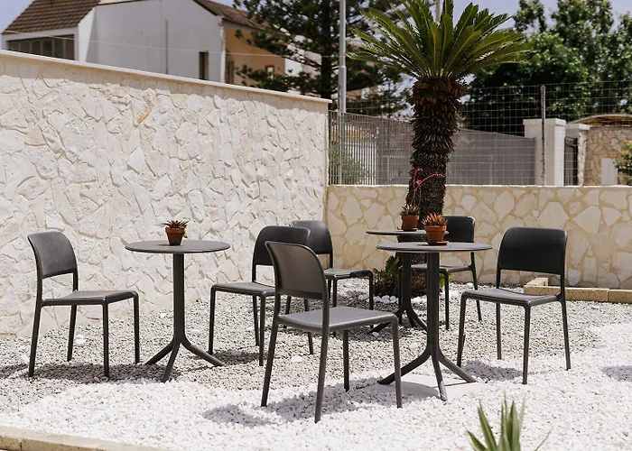 Apulia Blue Apartements & Oda ve Kahvaltı 4*