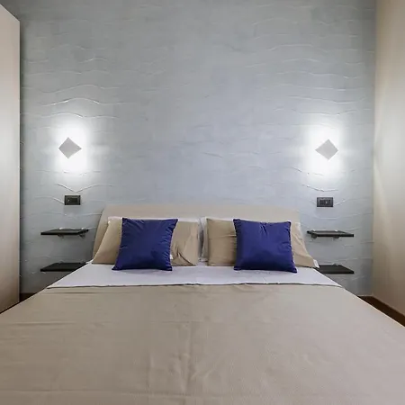 Apulia Blue Apartements & Bed & Breakfast Bari