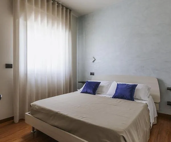 Alojamento de Acomodação e Pequeno-almoço Apulia Blue Apartements &