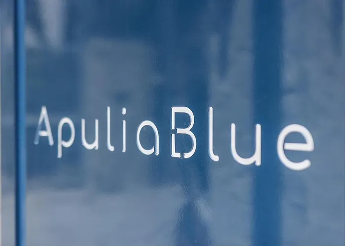 Apulia Blue Apartements & Alojamento de Acomodação e Pequeno-almoço 4*